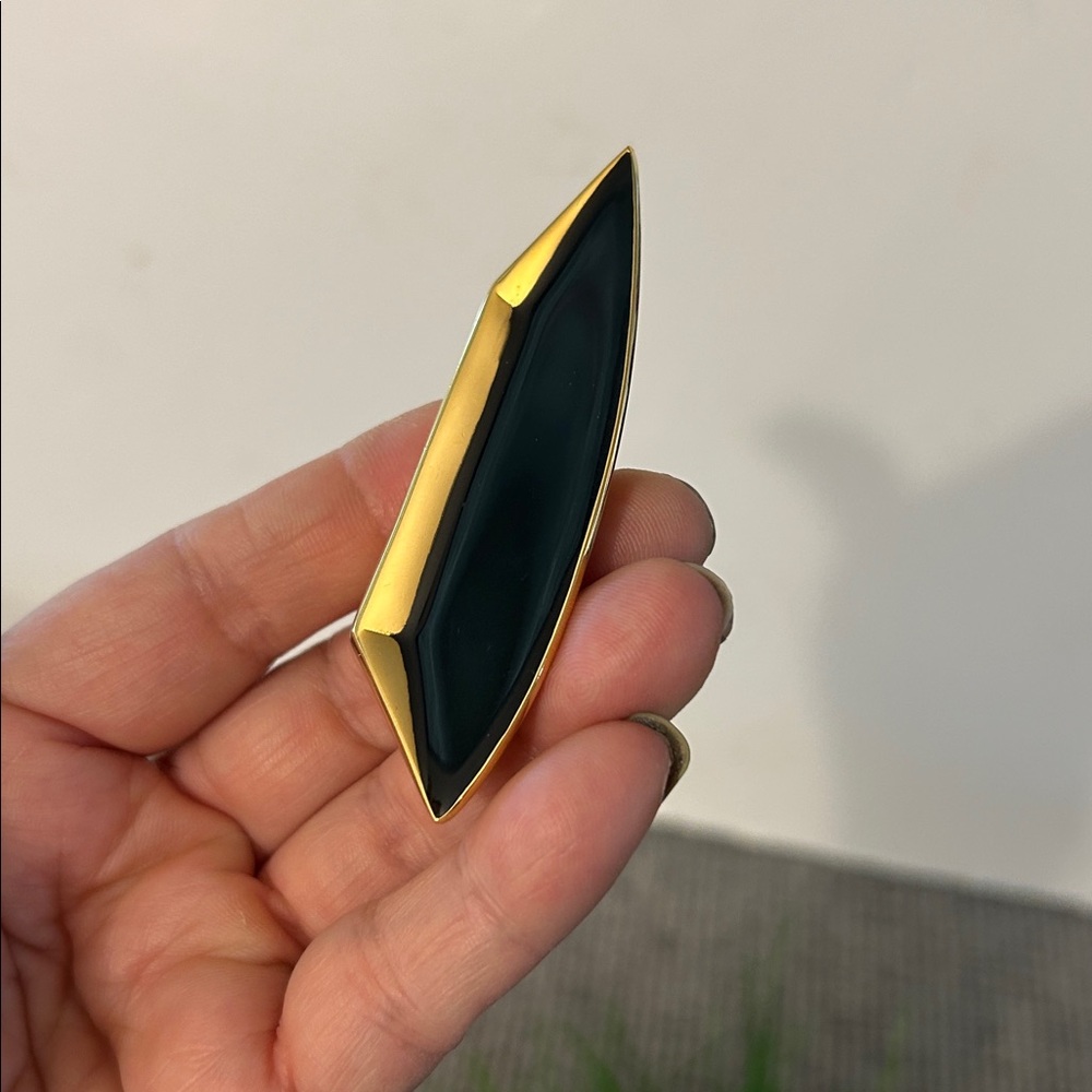 MONET abstract brooch sleek black enamel and goldtone art deco modernist vibe - Picture 3 of 7